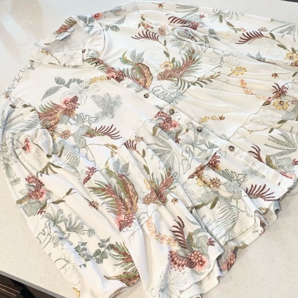 XL New Directions Button Down Tiered Tunic-Like New